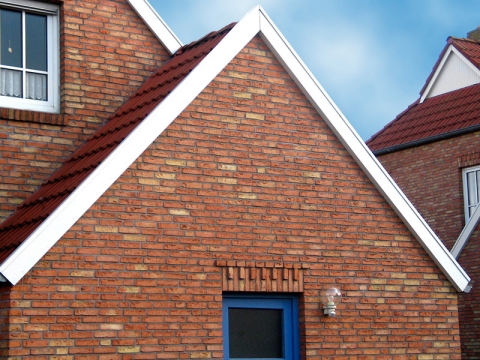 GroJa Hartschaumwinkel 175 wei�, 300cm