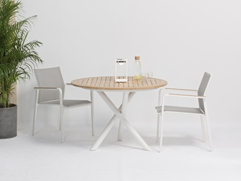 Zebra Bee Sessel Aluminium wei� mit Teak-Armlehnen