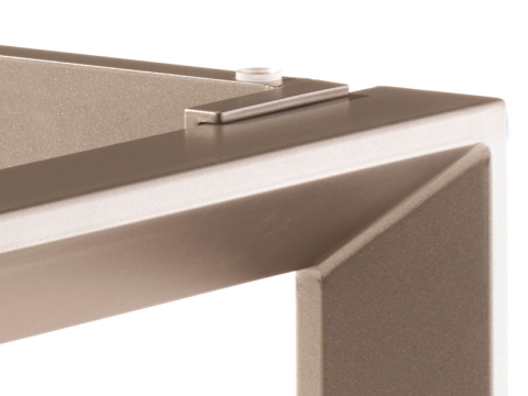 Sieger Gartentisch 160x90cm Polytec Eiche dunkel-Gestell Champagner