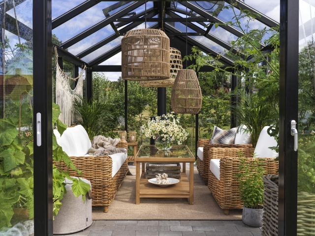 Brafab Varm Teak Loungetisch 135x70x55cm mit Glasplatte