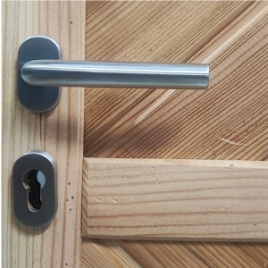 Dr&uuml;ckergarnitur mit Ovalrosette Edelstahl geb&uuml;rstet