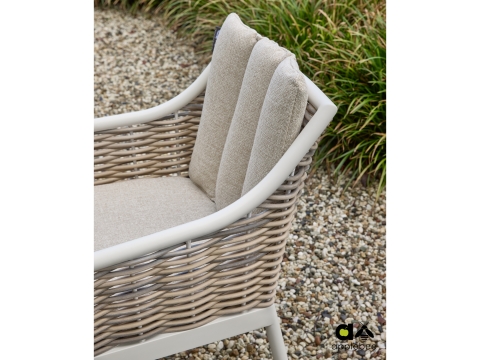 Apple Bee Milou Armlehnstuhl Oyster