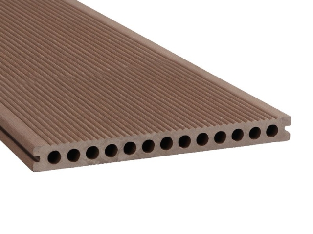 DreamDeck WPC Plus XL braun - Terrassendiele 23x240x4000mm